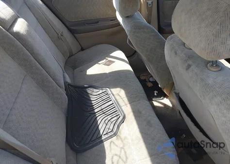 2000 Nissan Altima Gle/Gxe/Se/Xe z USA, uszkodzony, nr VIN 1N4DL01D6YC228045